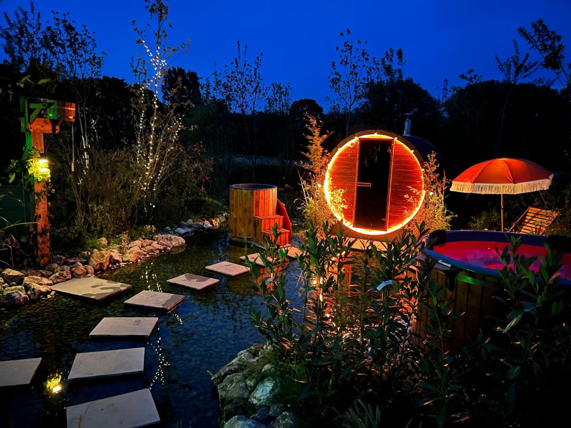 אשפורד Dragonfly Glamping Spa Retreat מראה חיצוני תמונה