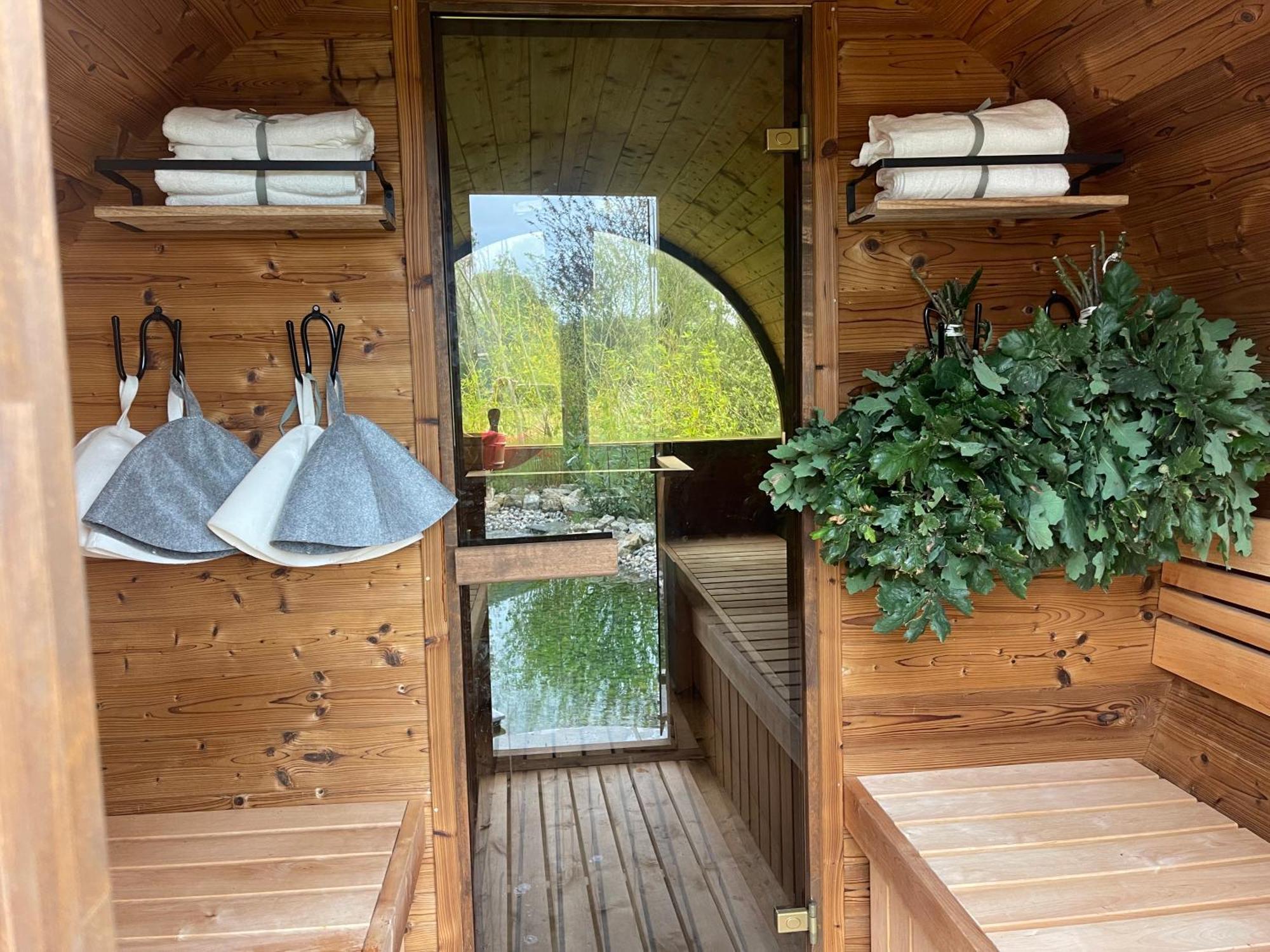 אשפורד Dragonfly Glamping Spa Retreat מראה חיצוני תמונה
